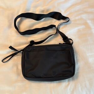 Everlane black nylon Crossbody Bag